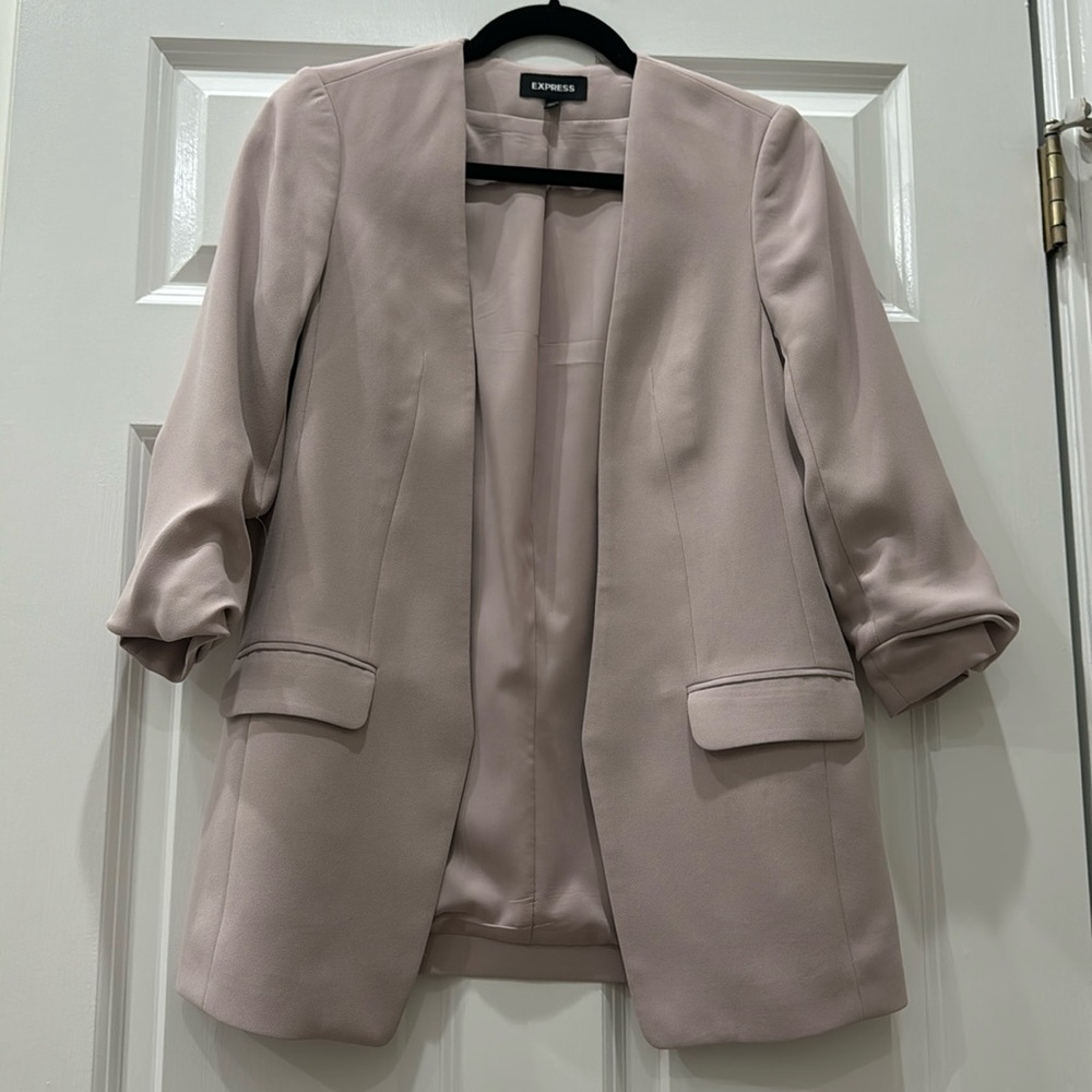 Express Dusty Pink cinched sleeve blazer jacket